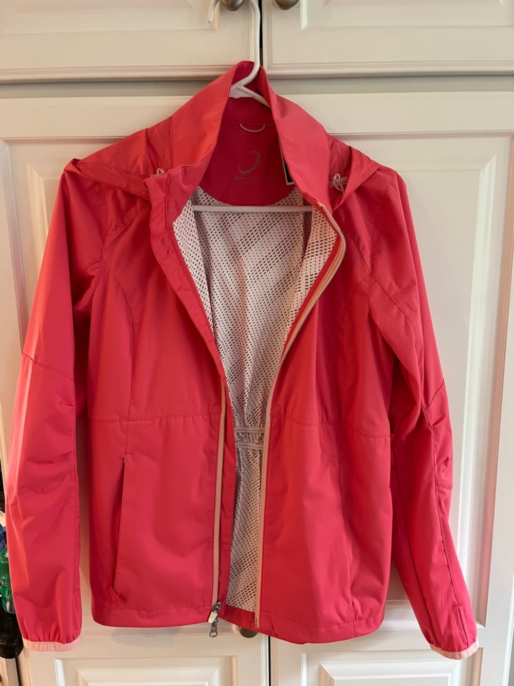 Women's Zero Restriction Olivia jacket, Coral Pink Hooded Shell Jacket